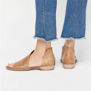 Free people Mont Blanc sandal- like new